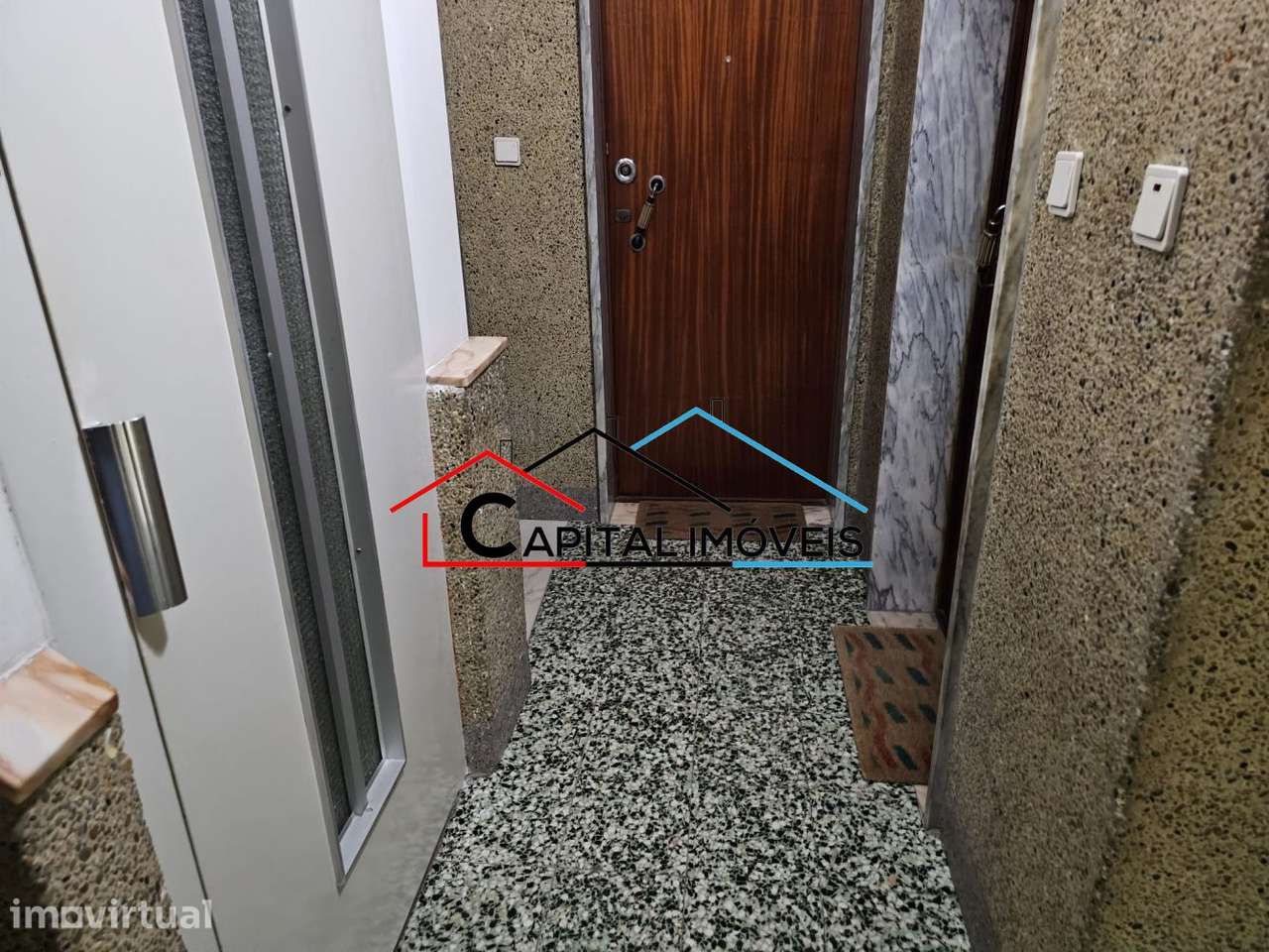T2 prédio com elevador - Grande imagem: 5/24