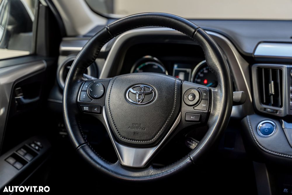 Toyota RAV4 2.5 VVT-i 4x2 Executive - 12