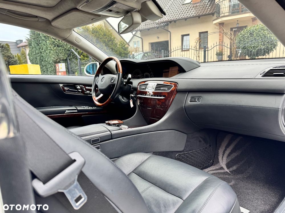 Mercedes-Benz CL 500 7G-TRONIC - 13