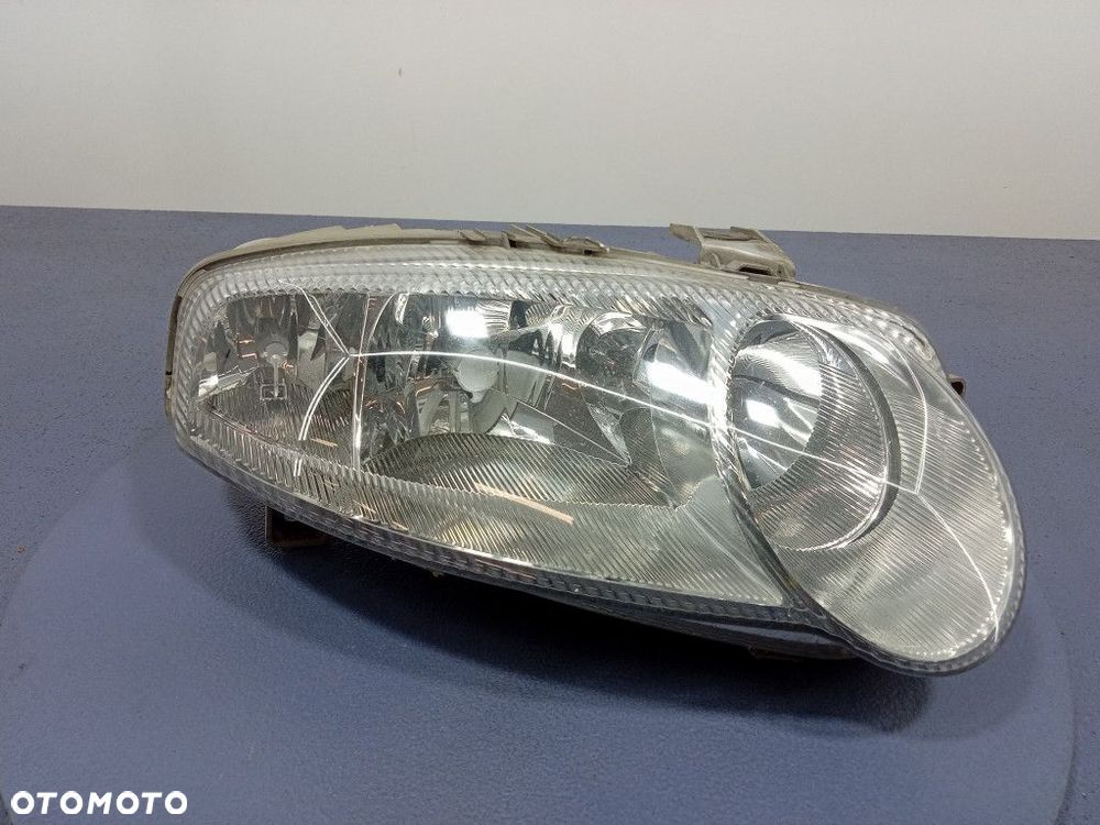 ALFA ROMEO 147 REFLEKTOR PRAWY LAMPA H1 H7 EU 465565650 - 1