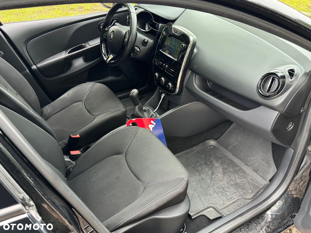 Renault Clio - 2