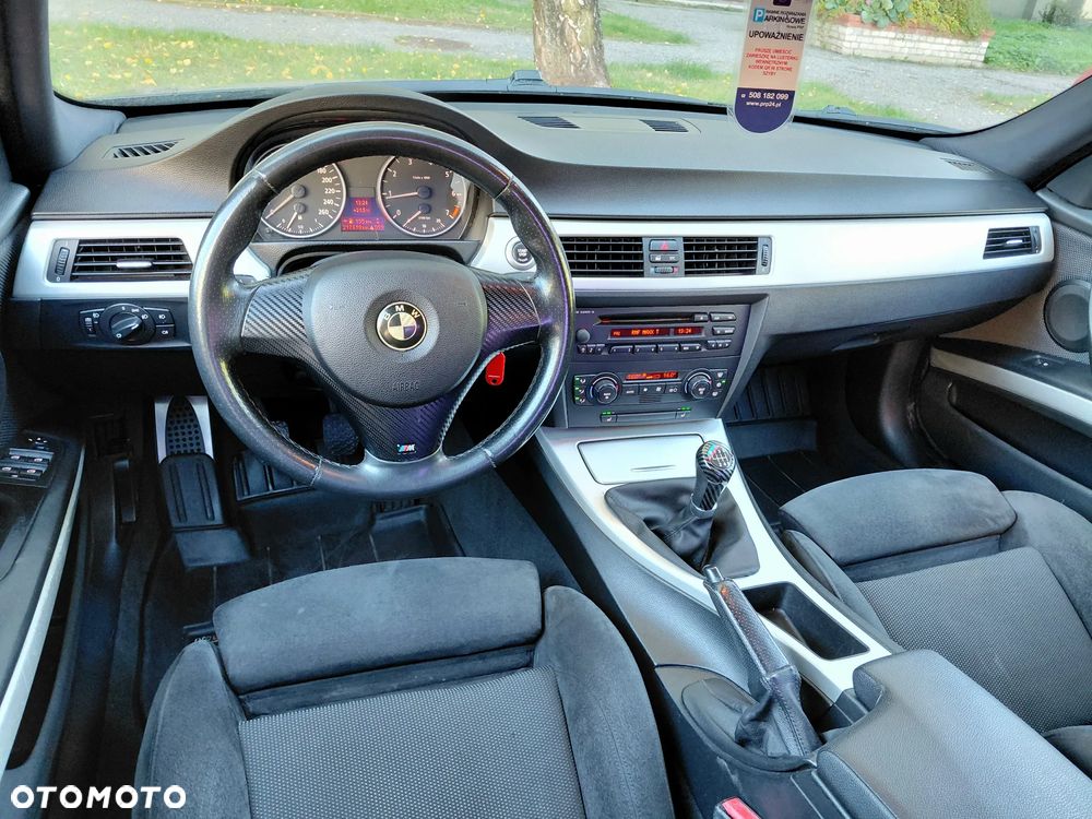 BMW 318I 2006 photo 4