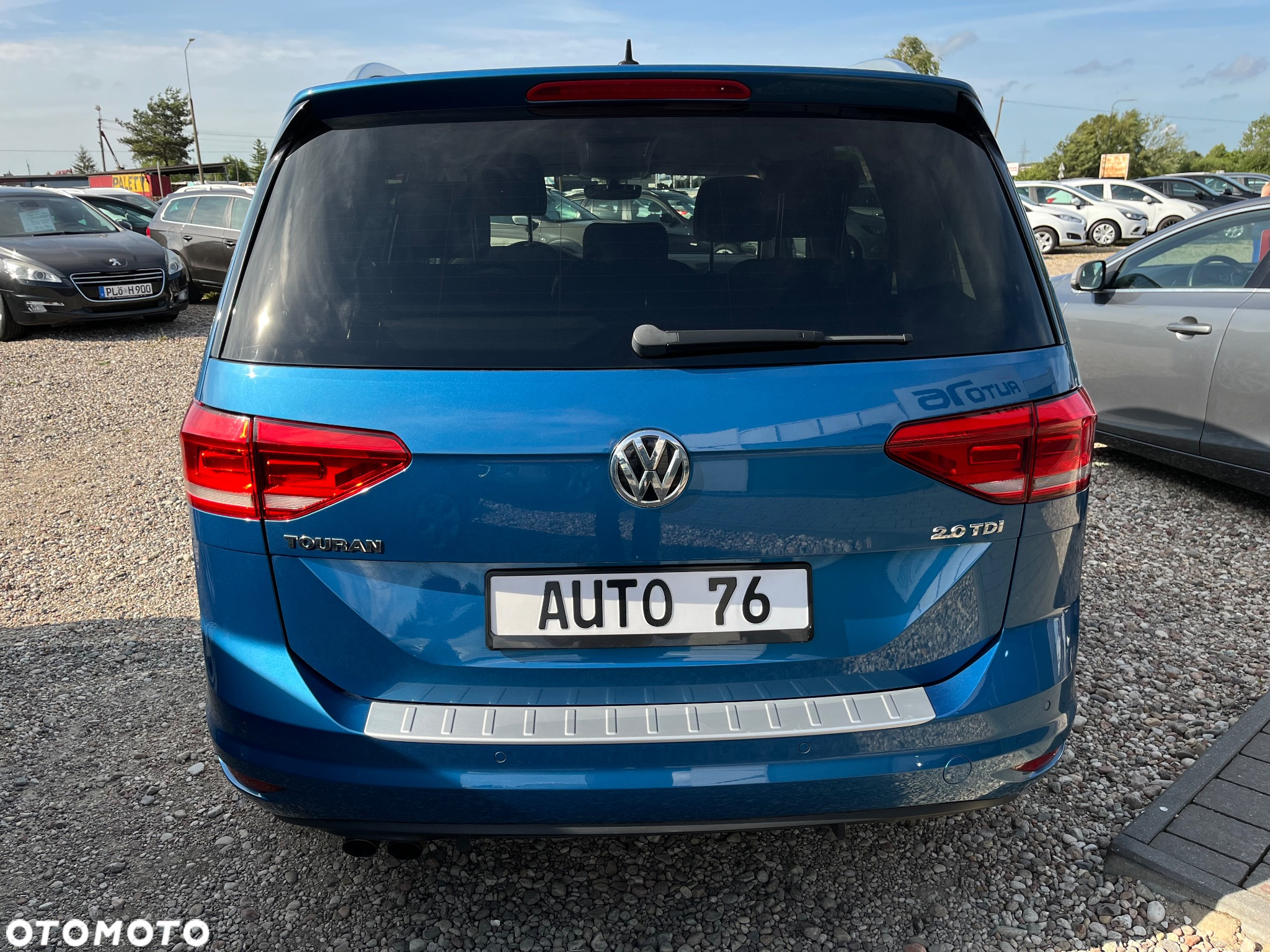 Volkswagen Touran 2.0 TDI BMT Highline - 3