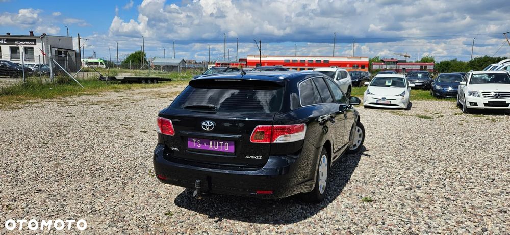 Toyota Avensis 1.8 Edition - 6