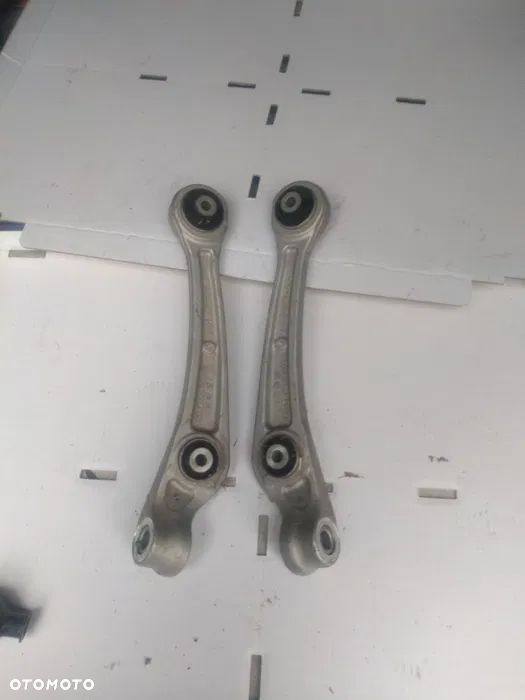 Wahacze Wahacz lewy prawy Audi A-4 A4 B8 A5 A-5 8T A-6 A6 A7 4G Q5 I 8K0407156C/155C 8K0407152F/151F - 1