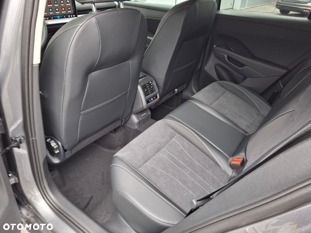 Volkswagen T-Roc 1.5 eTSI Style DSG - 16