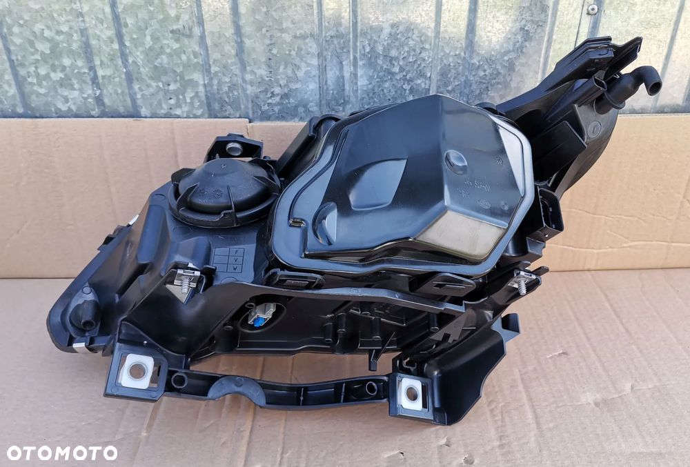 BI Xenon prawy Lampa prawa nieskrętny BMW 5 E60 / E61 2007- LIFT - 4