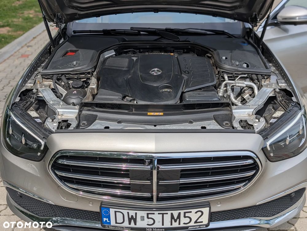 Mercedes-Benz Klasa E 400 d 4-Matic Exclusive - 20