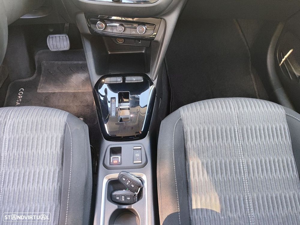 Opel Corsa-e - 12