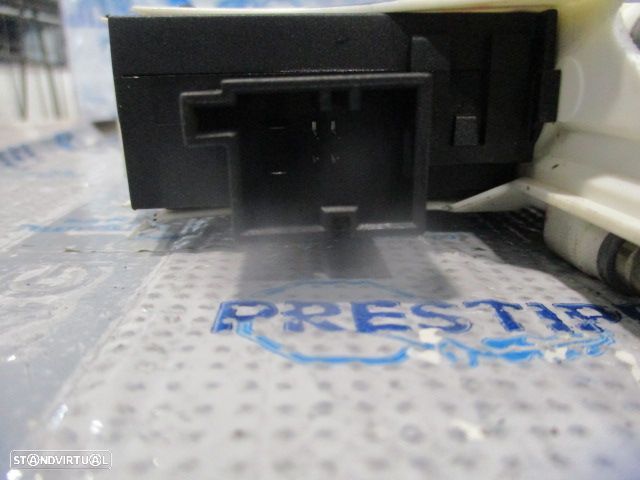 Motor Elevador Vidro 4F0959801A AUDI A6 3 4F FASE 1 2005 3.0TDI 4X4 V6 24V 225CV 4P CINZENTO TE - 4