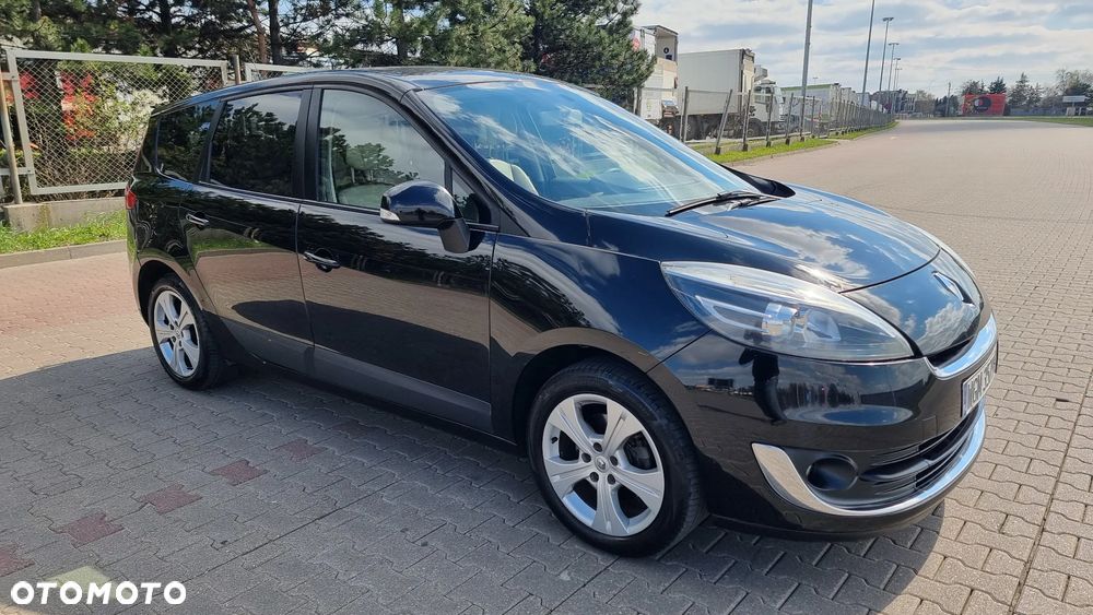 Renault Grand Scenic - 15