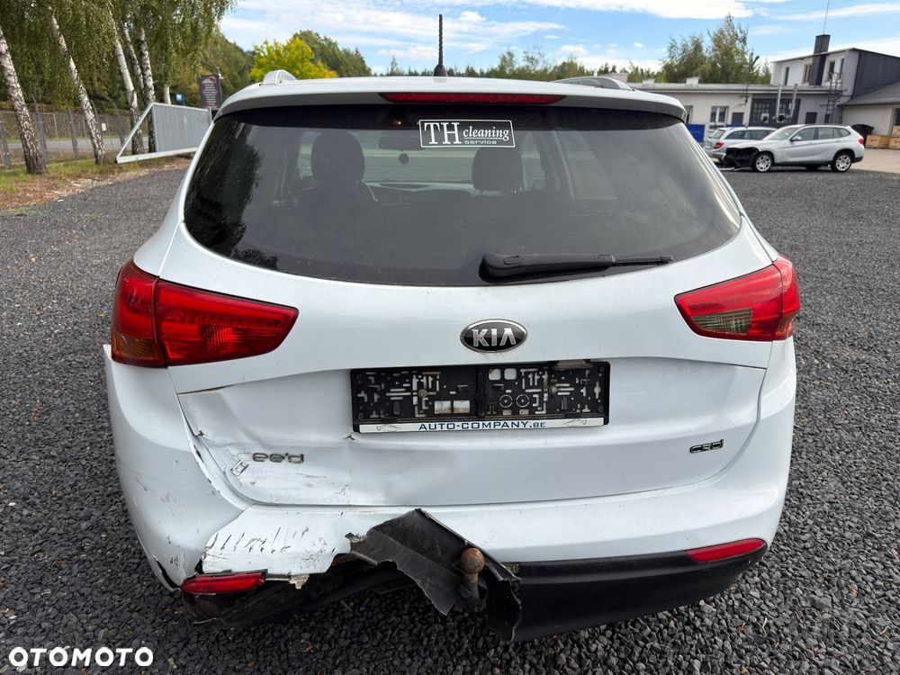 Kia Ceed 1.6 CRDi 128 Platinum Edition - 5