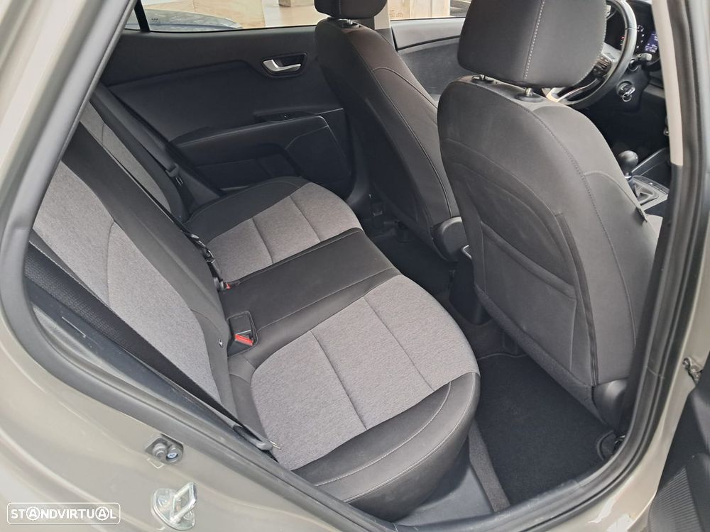 Kia Stonic 1.2 Dynamic - 6