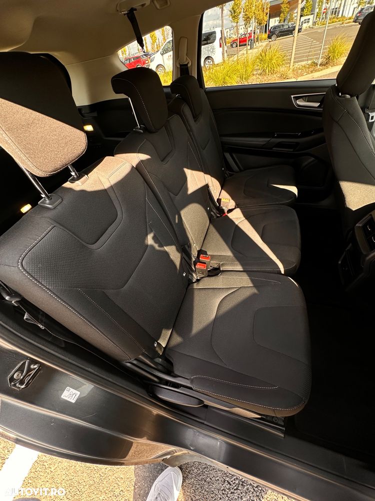 Ford S-Max - 7
