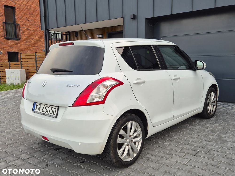 Suzuki Swift - 22