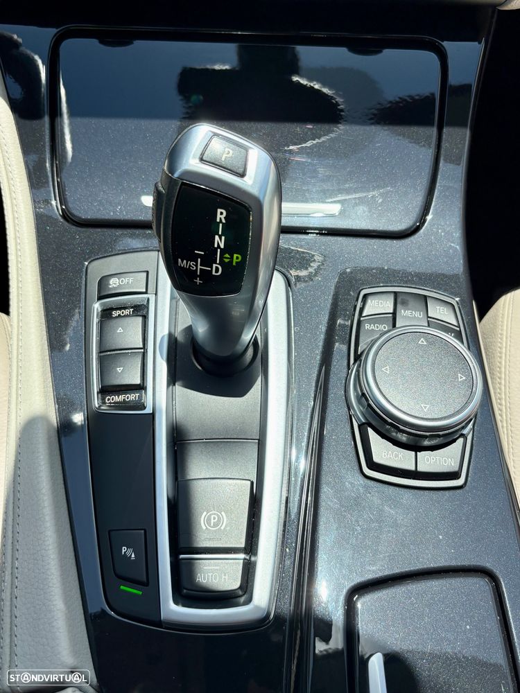 BMW 520 d Auto - 14