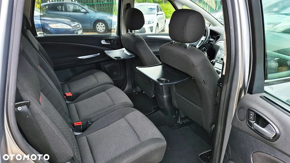 Ford S-Max 2.0 FF Titanium - 34