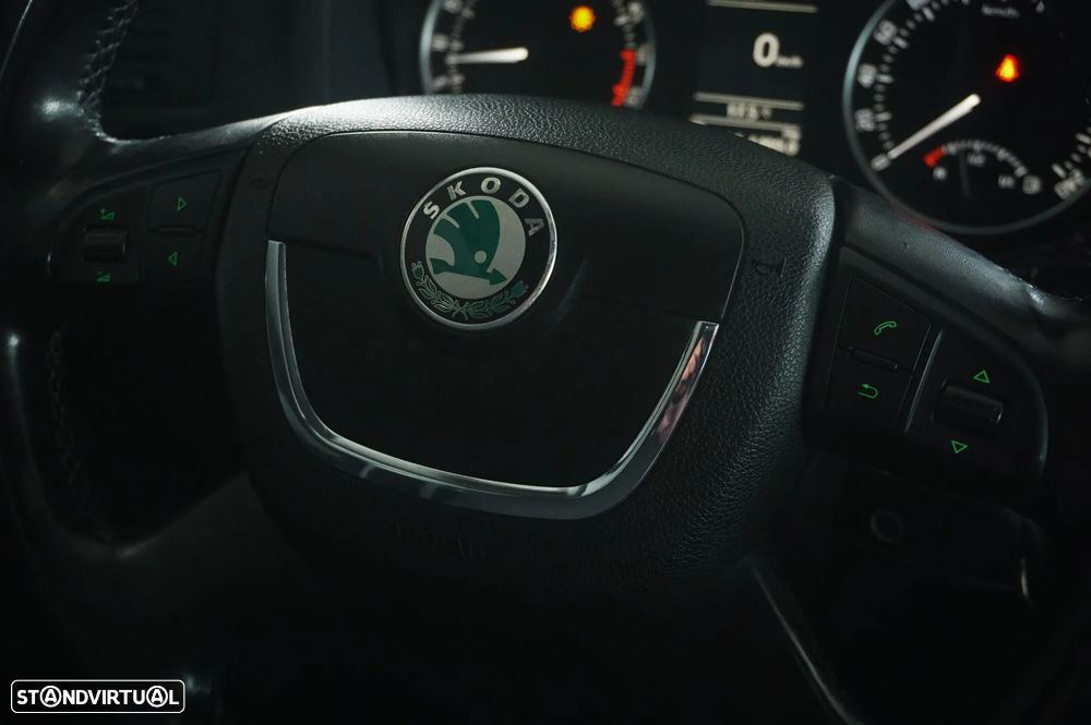 Skoda Octavia Break 1.6 TDi Elegance Pack - 14