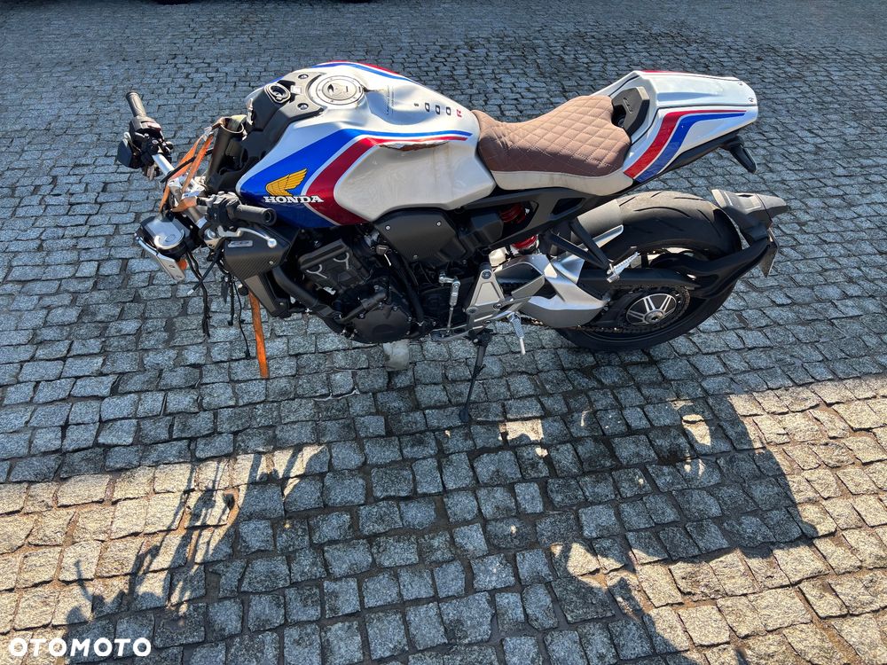 Honda CB - 6
