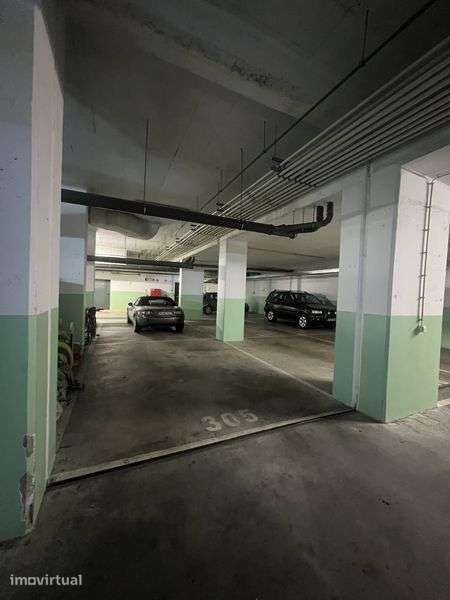 Lugar de Garagem em Condomínio Fechado – Alta de Lisboa - Grande imagem: 4/5