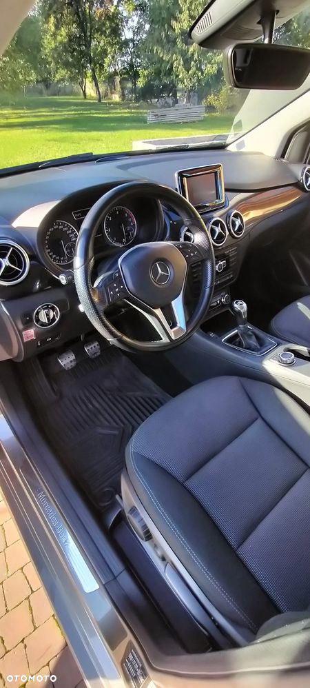 Mercedes-Benz Klasa B 200 CDI - 4
