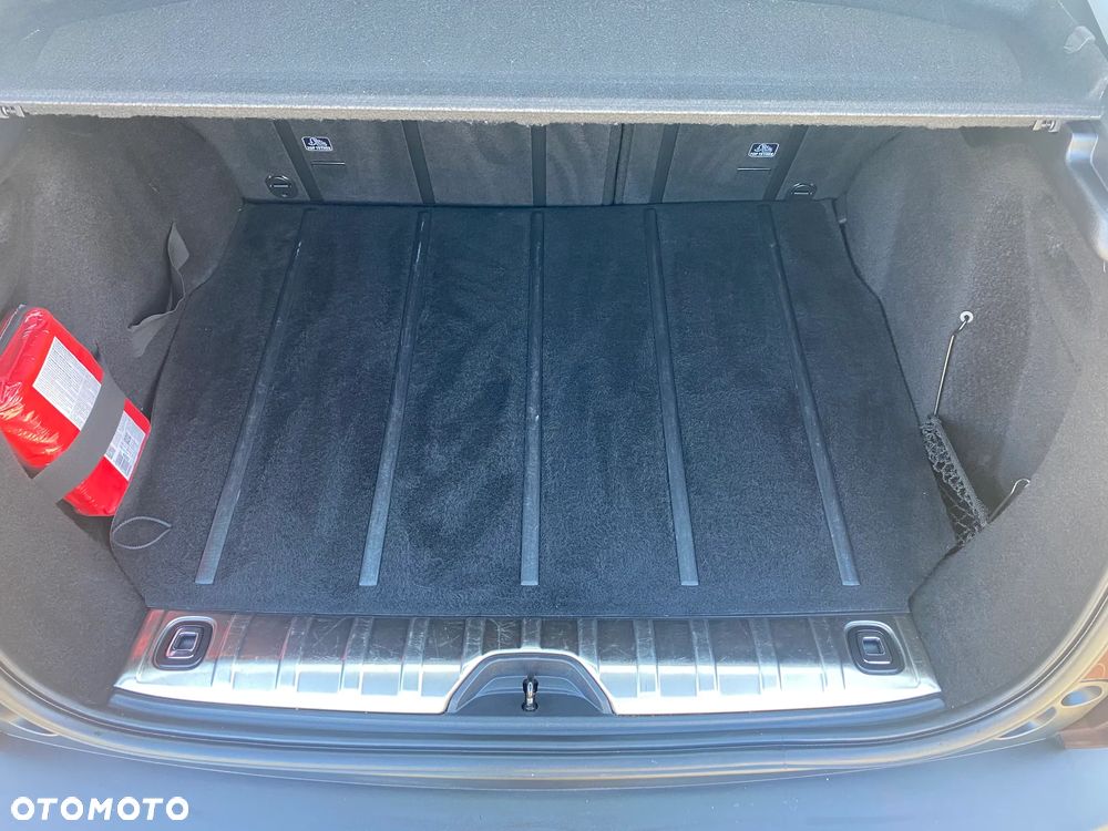 Peugeot 2008 120 VTI Allure - 15