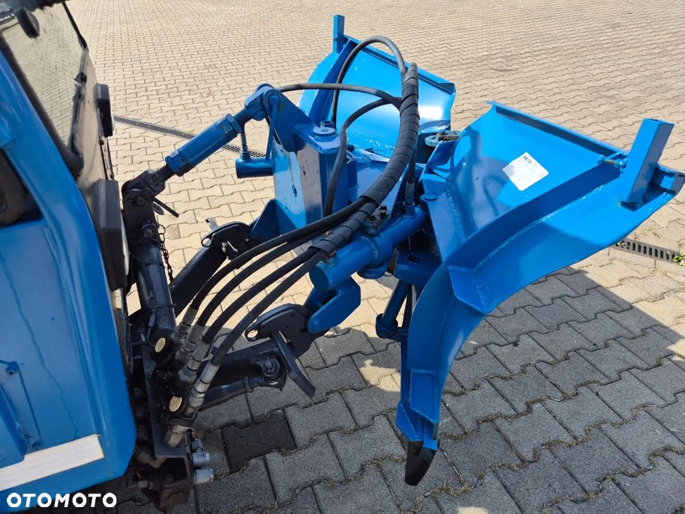 Holder C245 4WD / Nośnik narzędzi / Pług do śniegu / WOM PRZÓD I TYŁ / 4X4 / SUPER STAN - 20