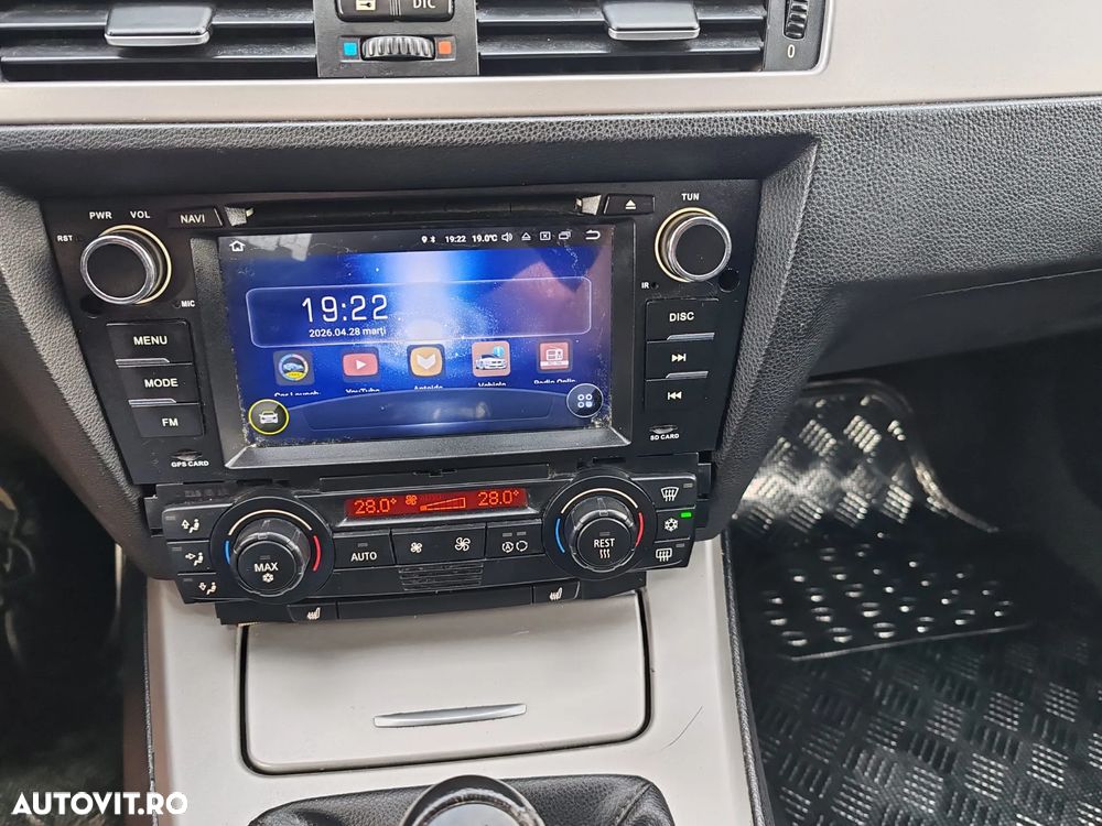 BMW Seria 3 318i - 5