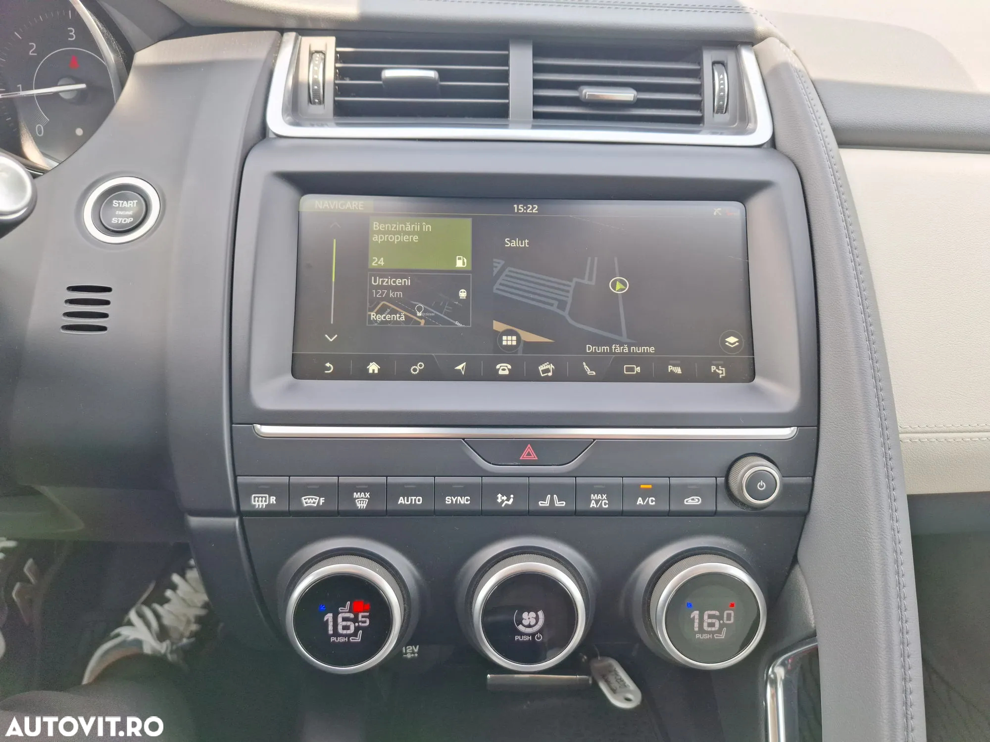 Jaguar E-Pace - 17