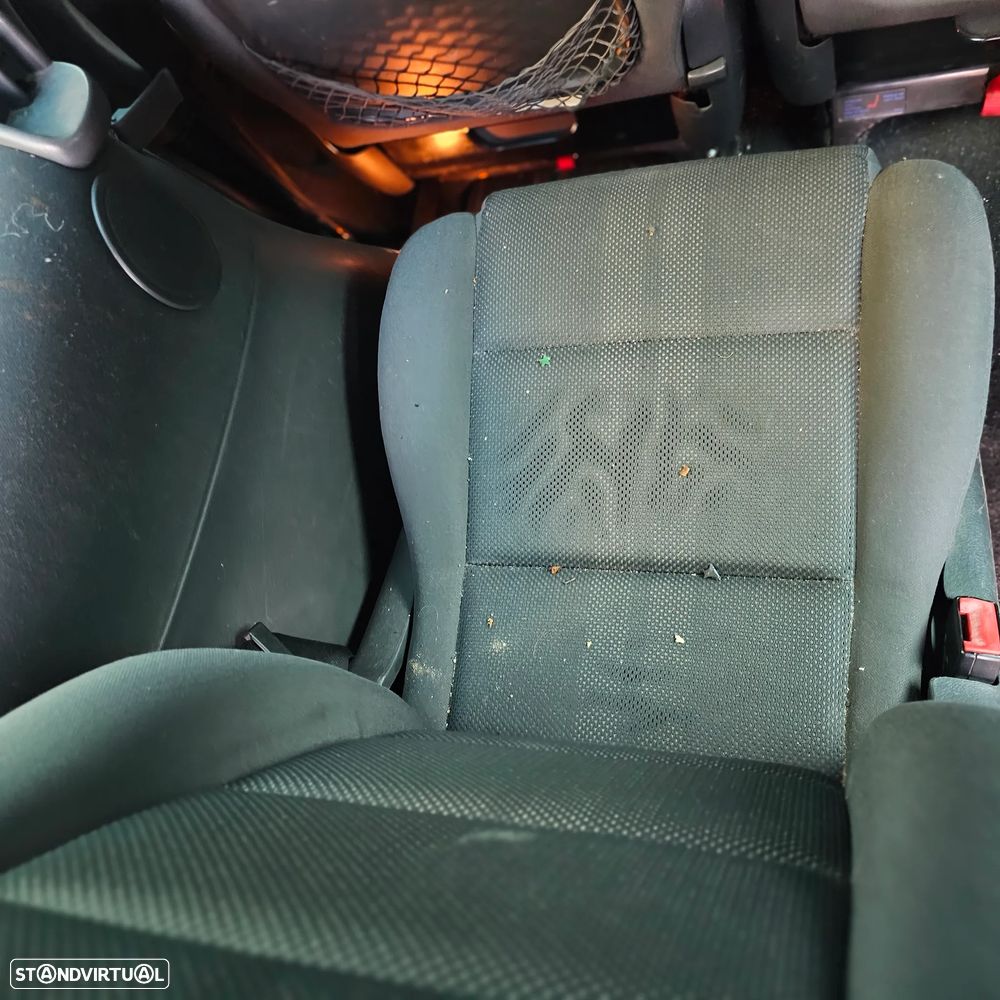 VW Sharan 1.9 TDi Confortline - 16