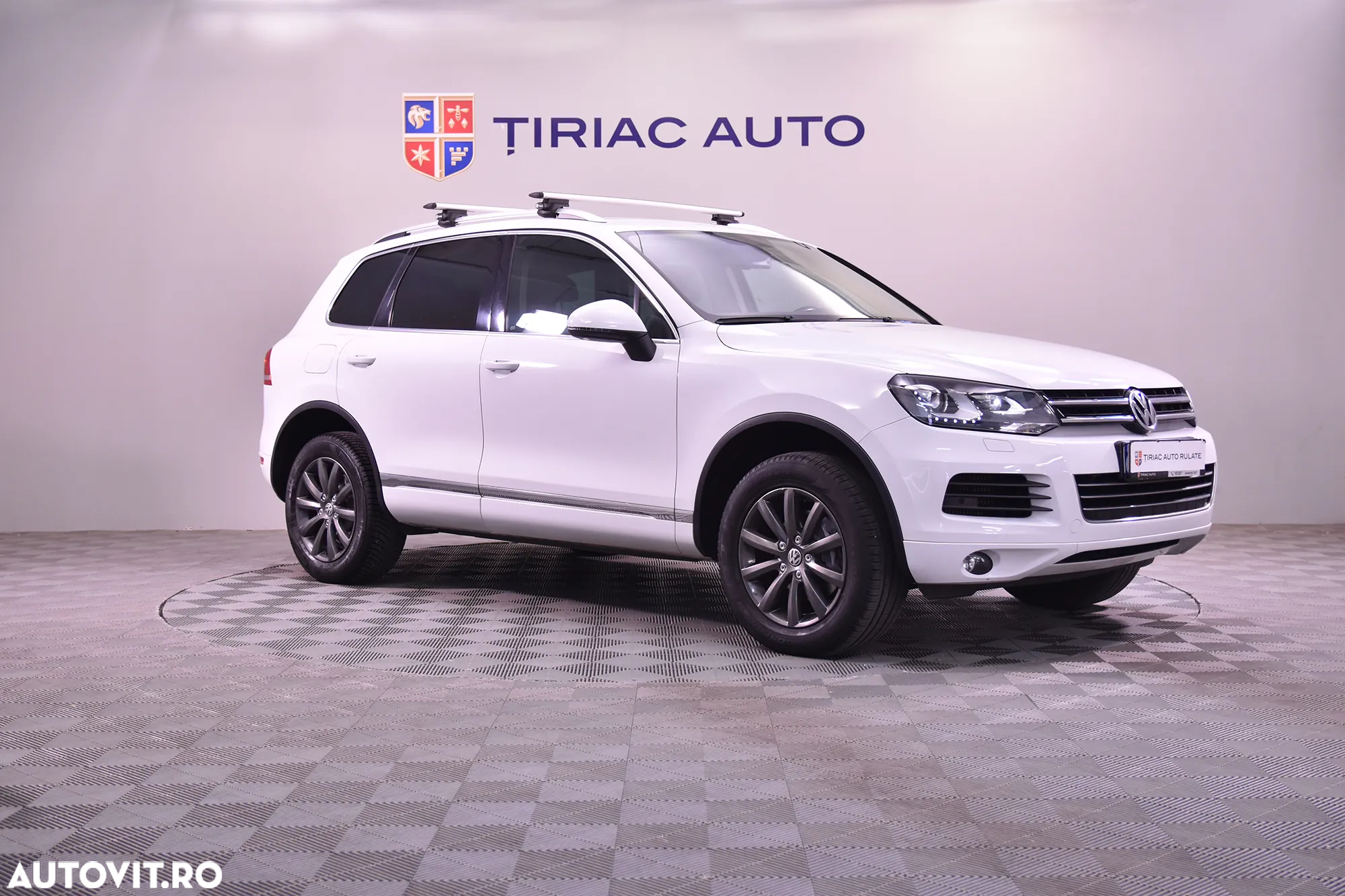Volkswagen Touareg - 7