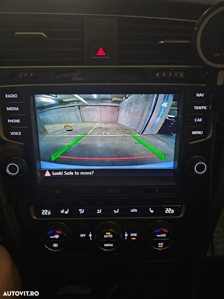 Volkswagen Golf 2.0 TDI BMT Highline - 35