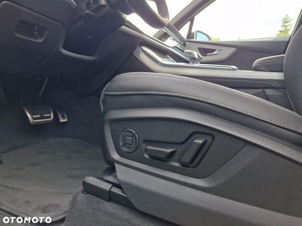 Audi Q7 - 17