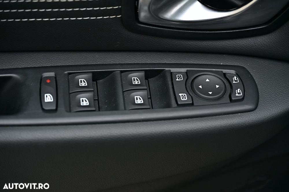 Renault Grand Scenic dCi 130 FAP Start & Stop Bose Edition - 15