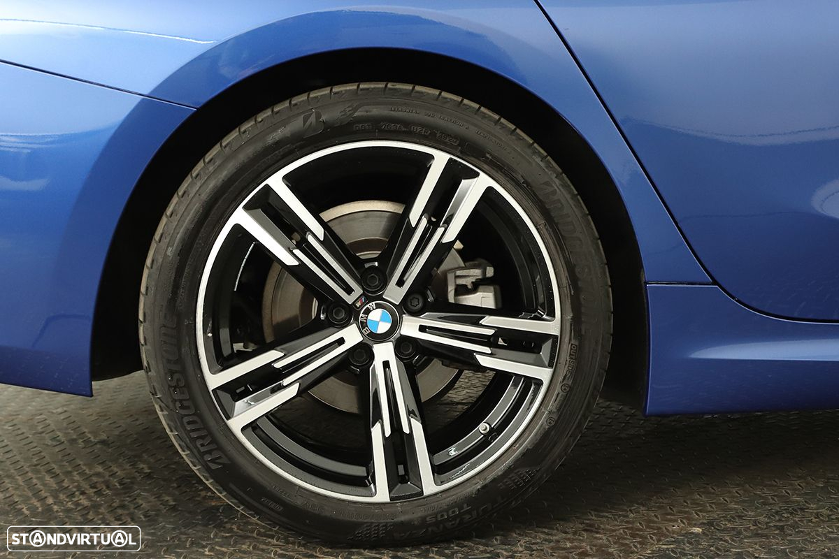 BMW 320 d Touring Pack Desportivo M Auto - 5