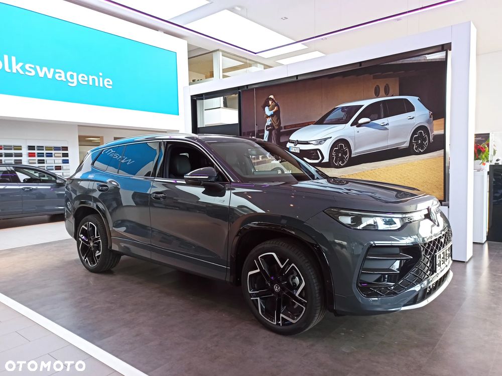 Volkswagen Tayron 2.0 TSI R-Line DSG - 2