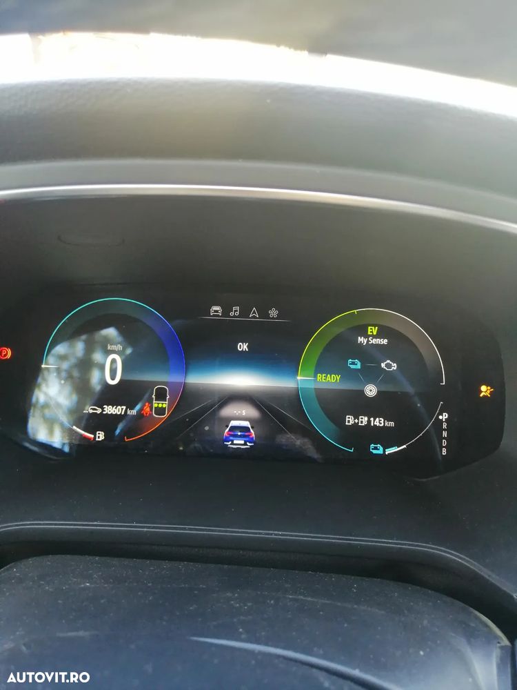 Renault Captur E-Tech PHEV 160 E-TECH Engineered - 4