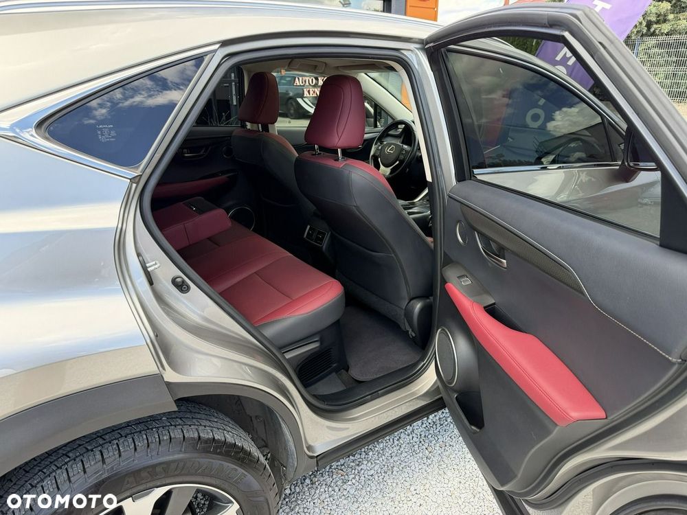 Lexus NX 300 Executive Line - 26