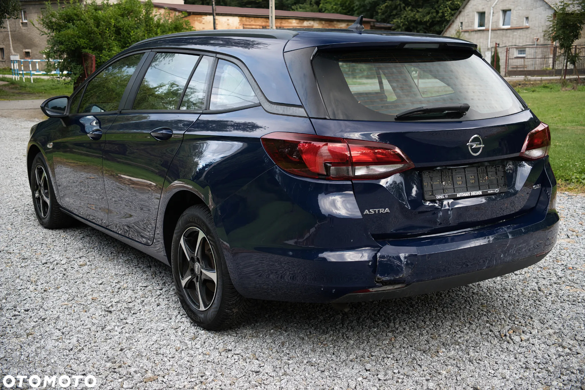 Opel Astra 1.6 D (CDTI) Business - 4