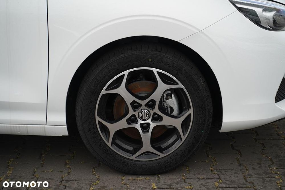 MG MG3 1.5 Excite - 24