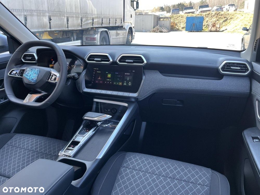 MG ZS Hybrid+ - 25