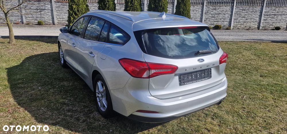 Ford Focus 1.5 TDCi DPF Start-Stopp-System Business - 10