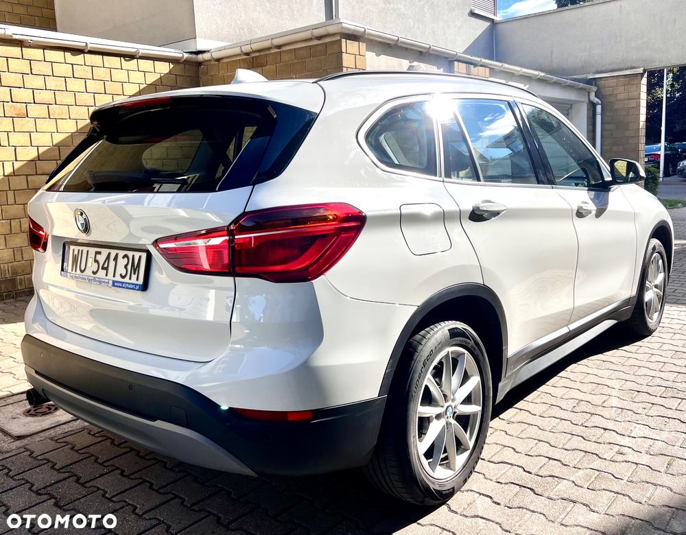 BMW X1 sDrive18i GPF Advantage - 9