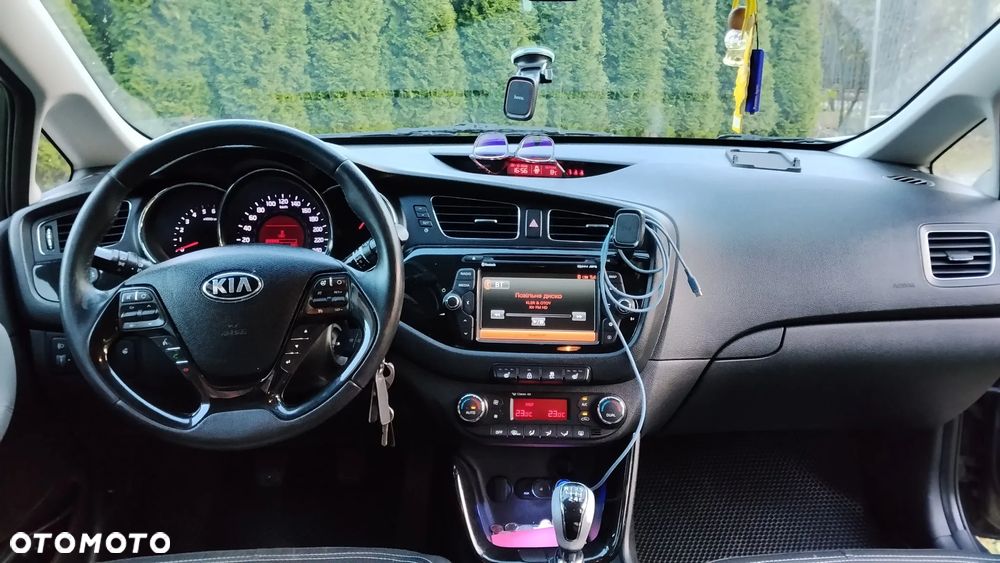 Kia Ceed 1.6 CRDi L Business Line - 8
