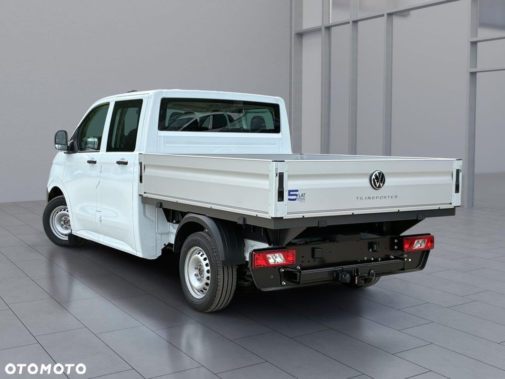Volkswagen Transporter Skrzyniowy z podwójną kabiną 2,0 TDI 150 KM manualna r. o. 3500 mm - 5