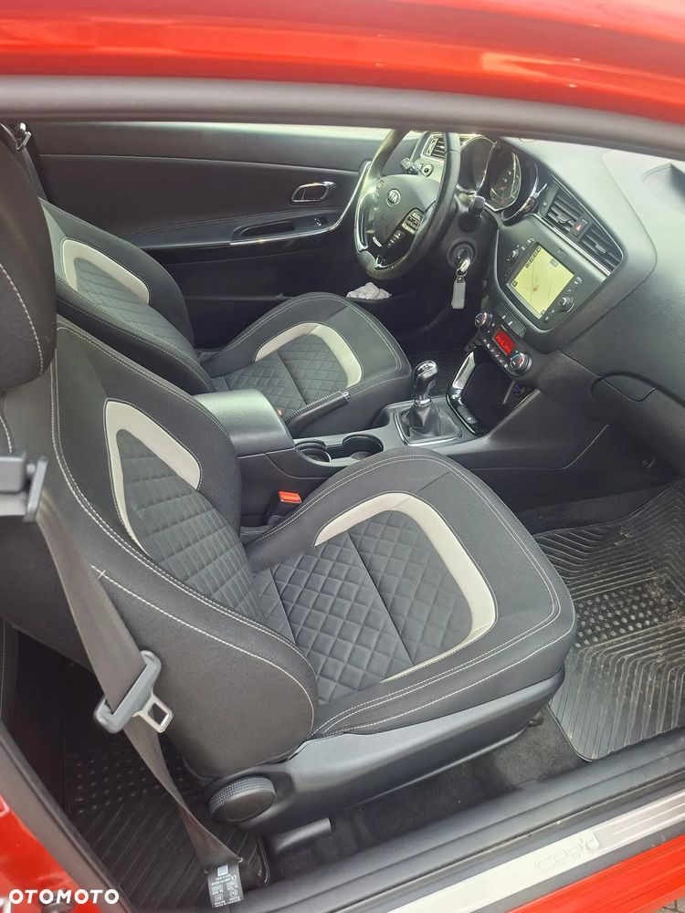 Kia Ceed 1.6 CRDi GT Line - 8