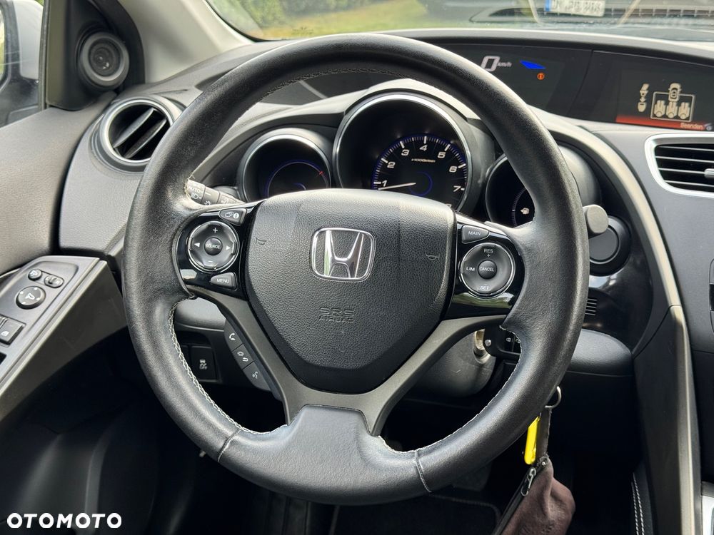 Honda Civic Tourer 1.8 i-VTEC Elegance - 17