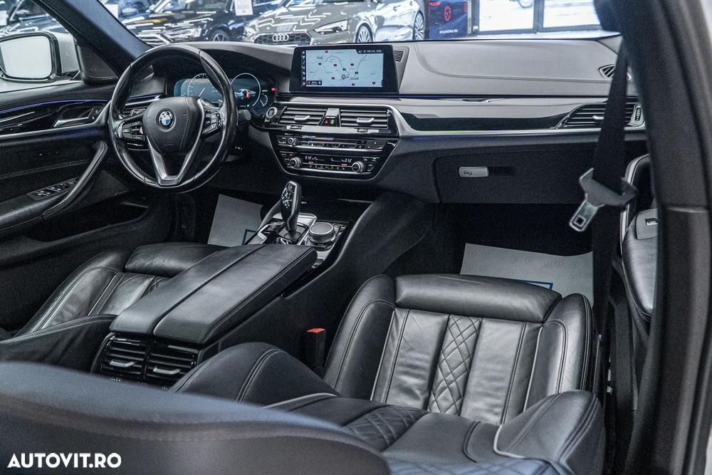 BMW Seria 5 530i Aut. Sport Line - 3