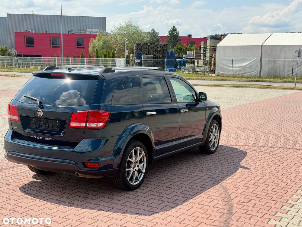Fiat Freemont 2.0 Multijet Lounge AWD - 4