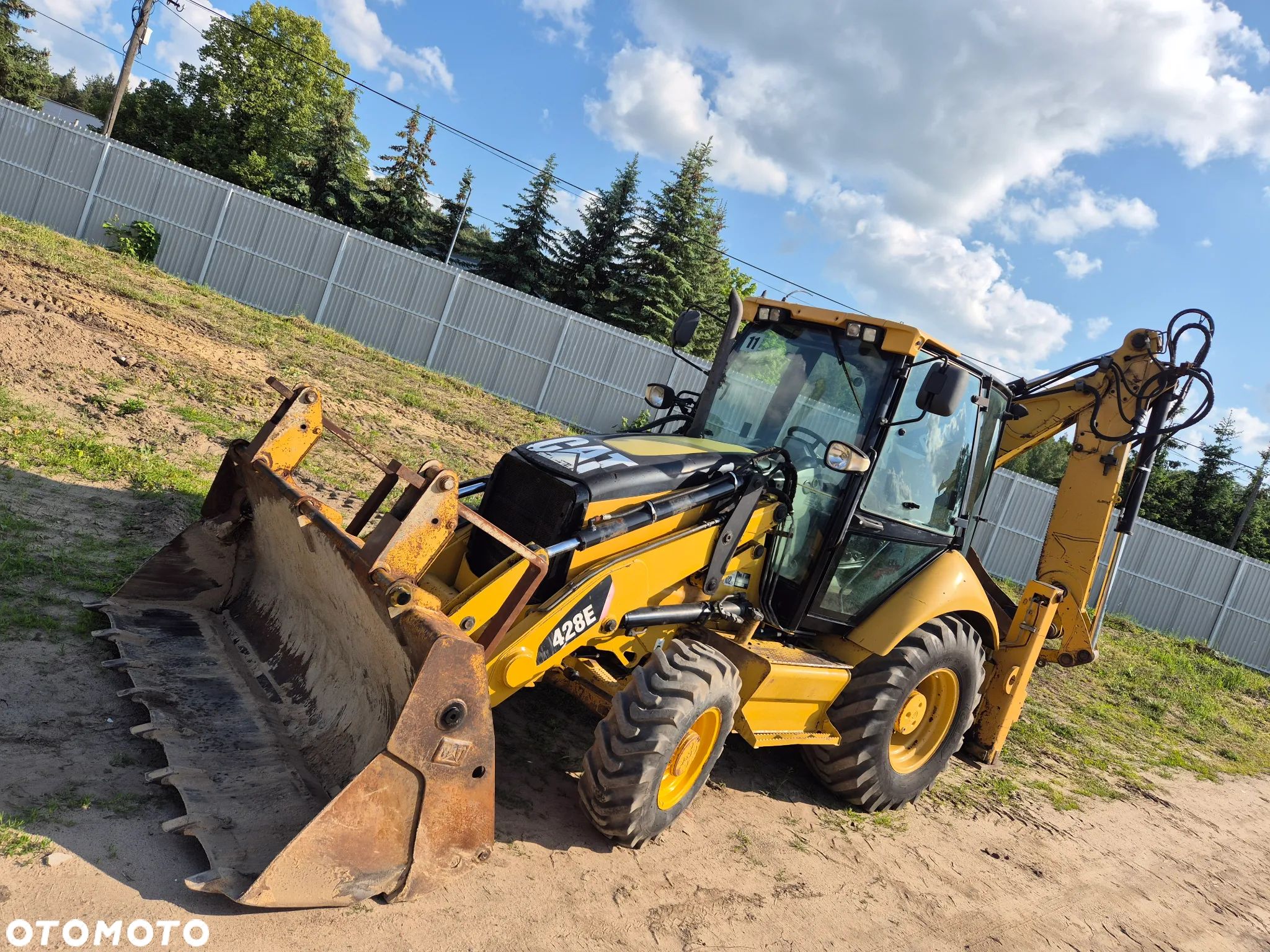 Caterpillar CAT 428E  4X4 TURBO - 1